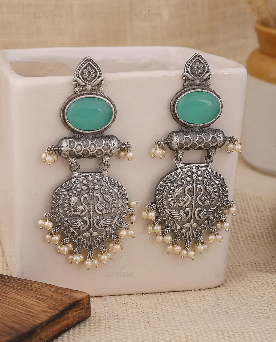 Kadambari Dangler Earrings - wxo